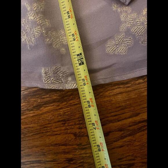 LOFT Elegant Printed Blouse with Tie Detail - Size M - Picture 4 of 8